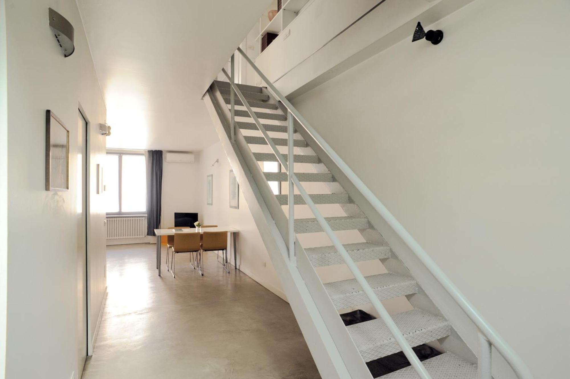 Loft Sant Ambrogio With Terrance Apartment มิลาน ภายนอก รูปภาพ